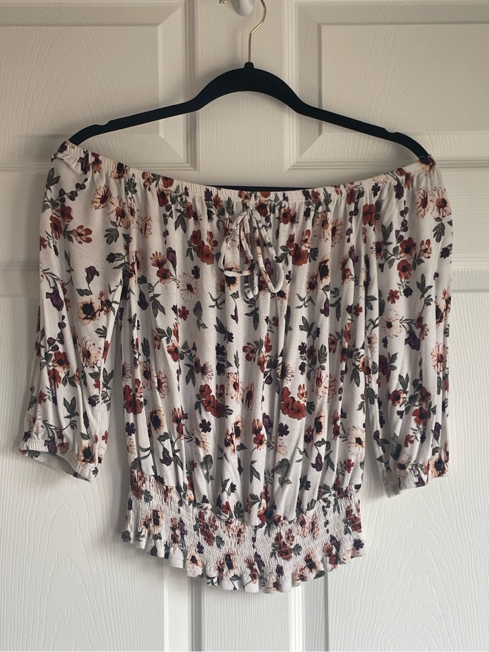 Off-Shoulder Floral Top - White with Rust & Purple Flowers - Size Large